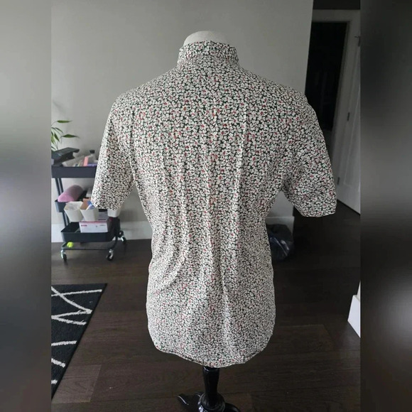 Slim Fit XL Button-Down Shirt - Picture 4 of 7